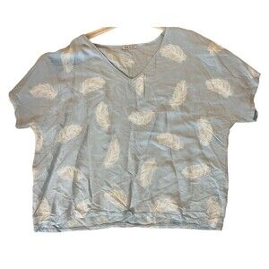 Made in Italy Blue Feather Print Rayon Blouse Top Women’s‎ One Size
